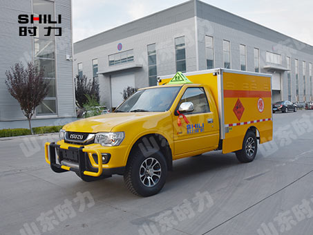 1噸礦用柴油機(jī)無(wú)軌爆破器材運(yùn)輸車(chē)